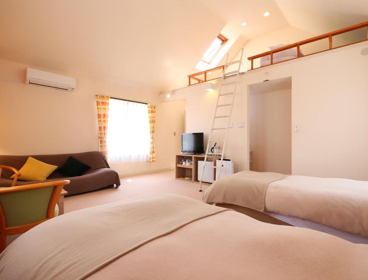 Ryosha Tsukiakari Bed & Breakfast Yamanakako Ngoại thất bức ảnh