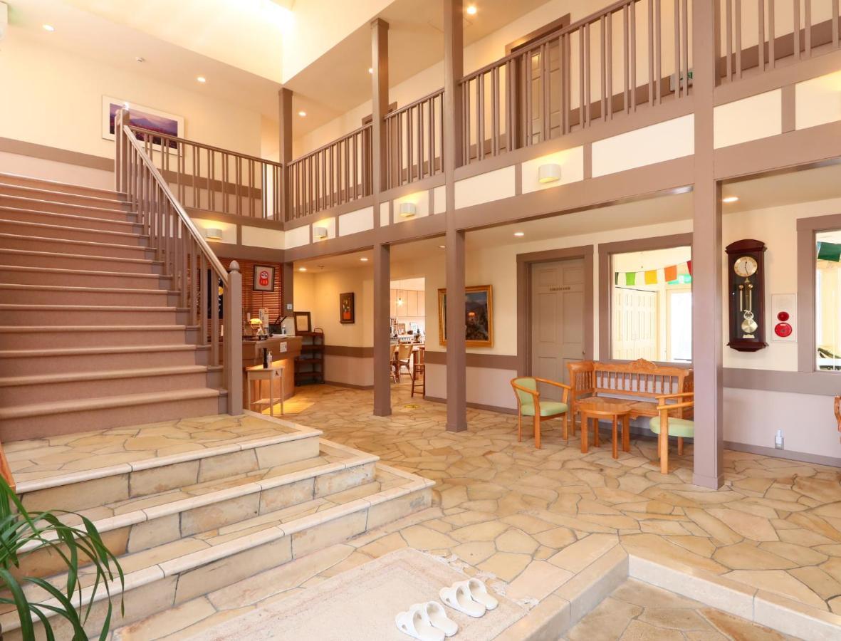 Ryosha Tsukiakari Bed & Breakfast Yamanakako Ngoại thất bức ảnh