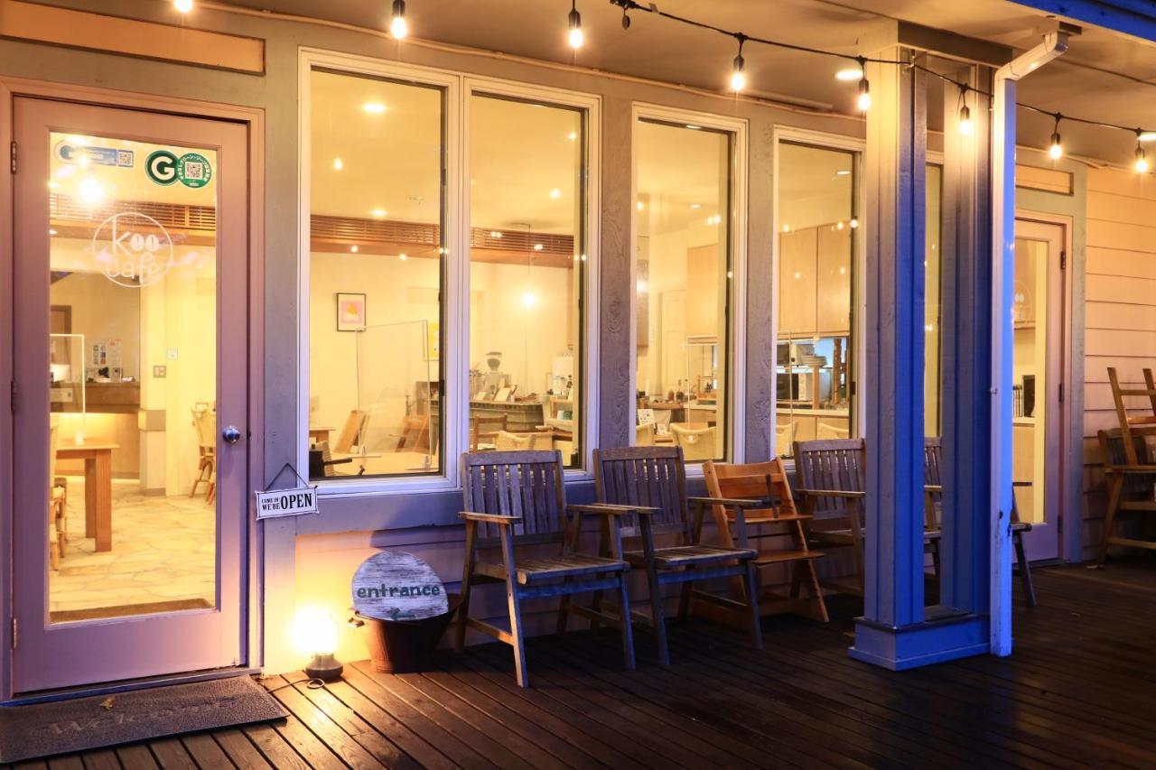 Ryosha Tsukiakari Bed & Breakfast Yamanakako Ngoại thất bức ảnh